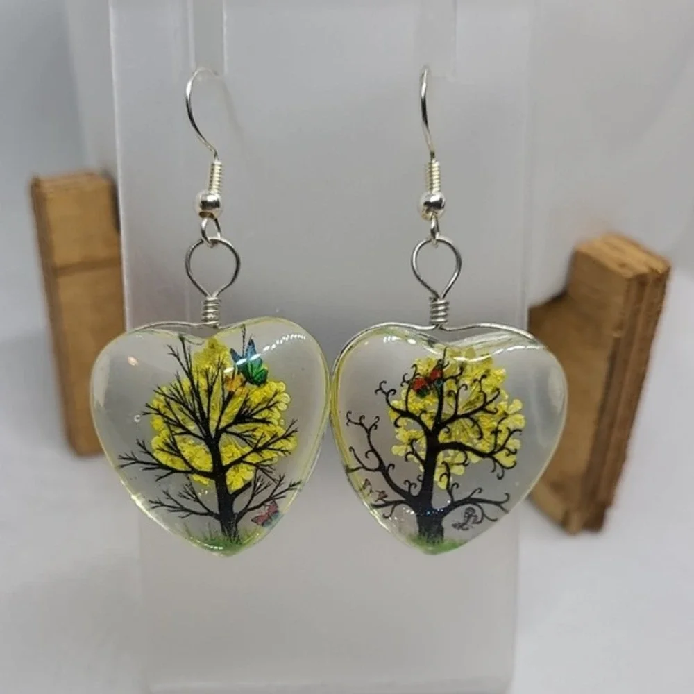 Handmade Heart-Shaped Tree with Yellow Blossoms Dangle‎ Earrings NEW Ladies